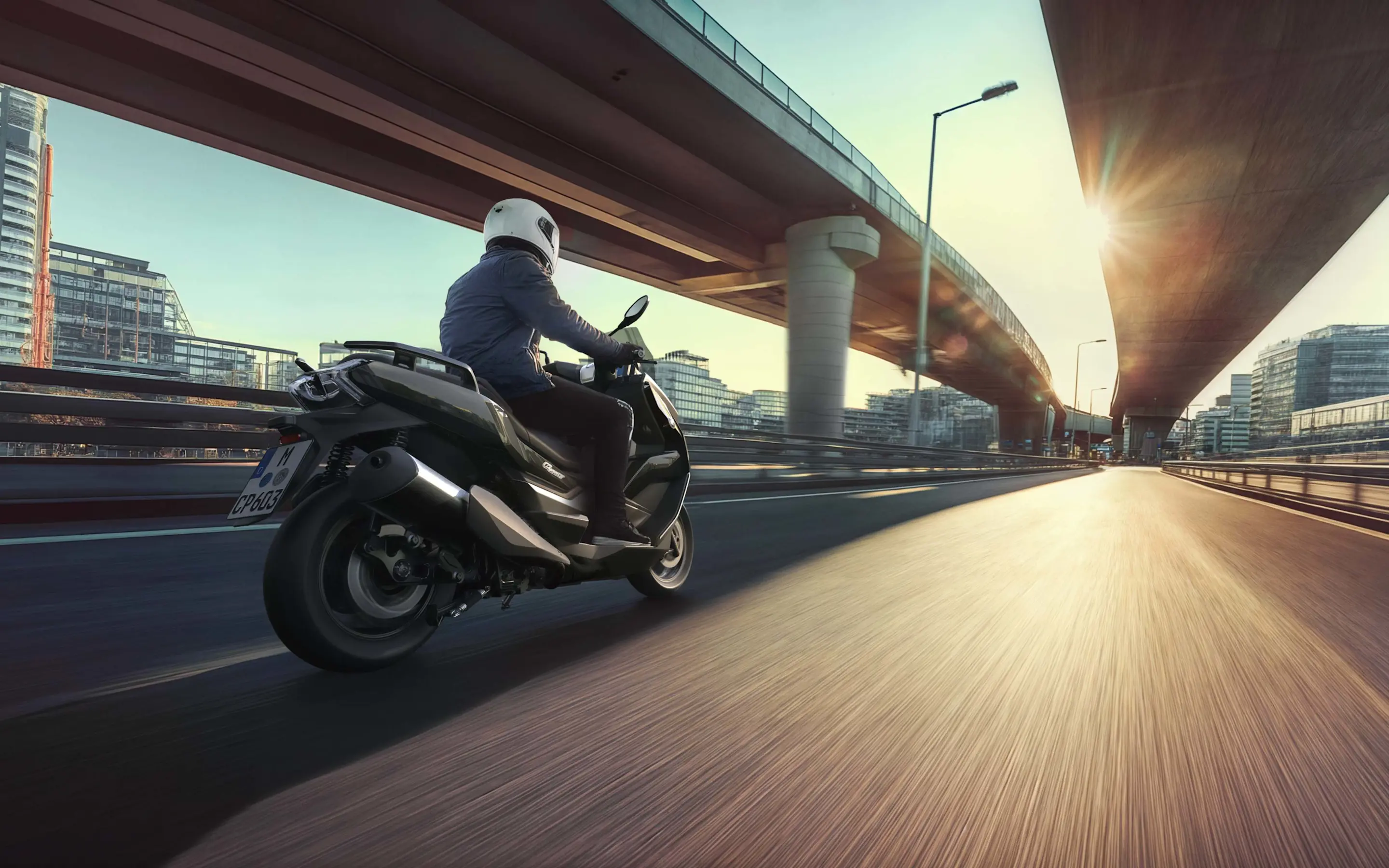 BMW C 400 GT Exterieur Zijaanzicht