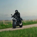 F 900 R