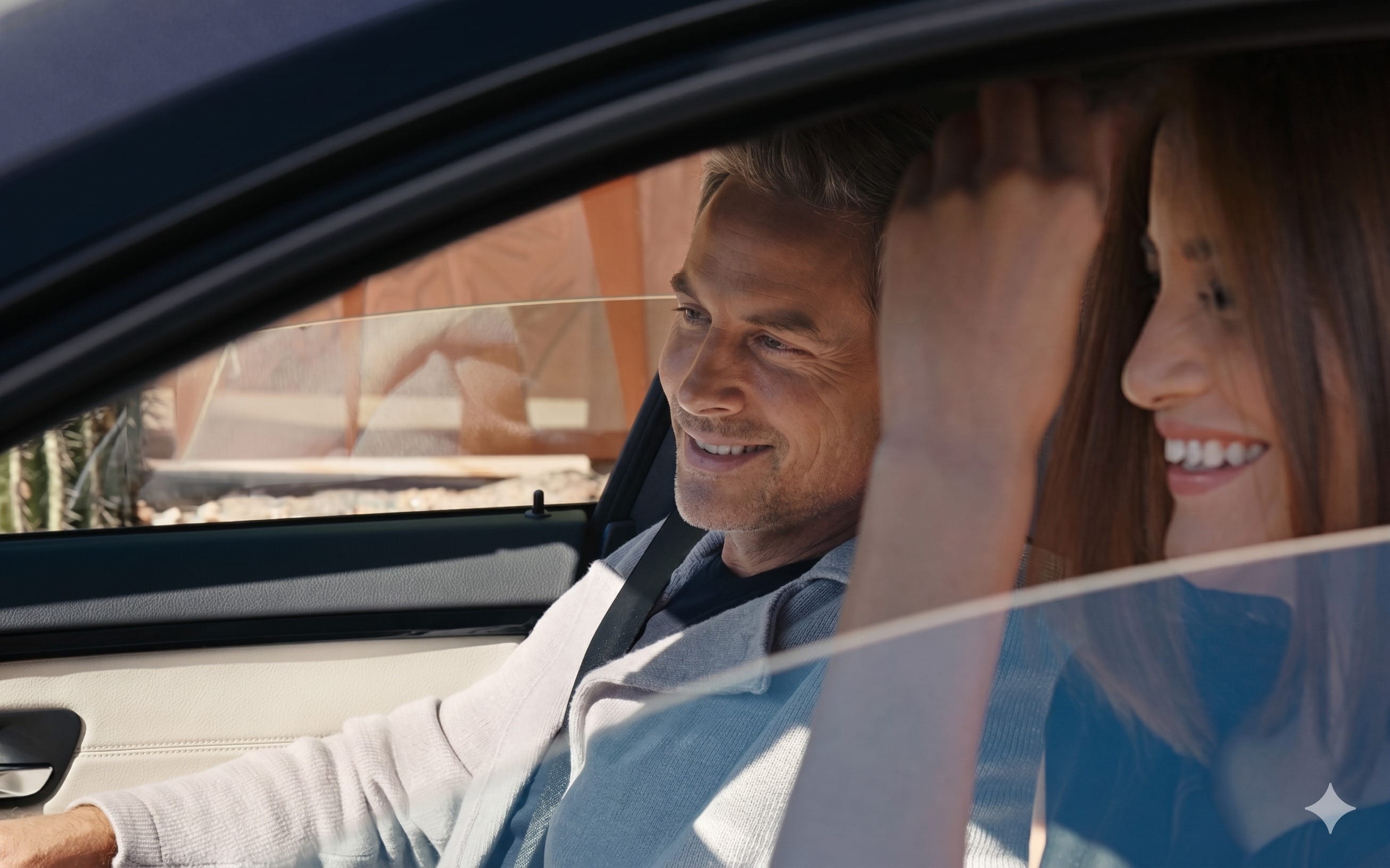 Man en vrouw in auto